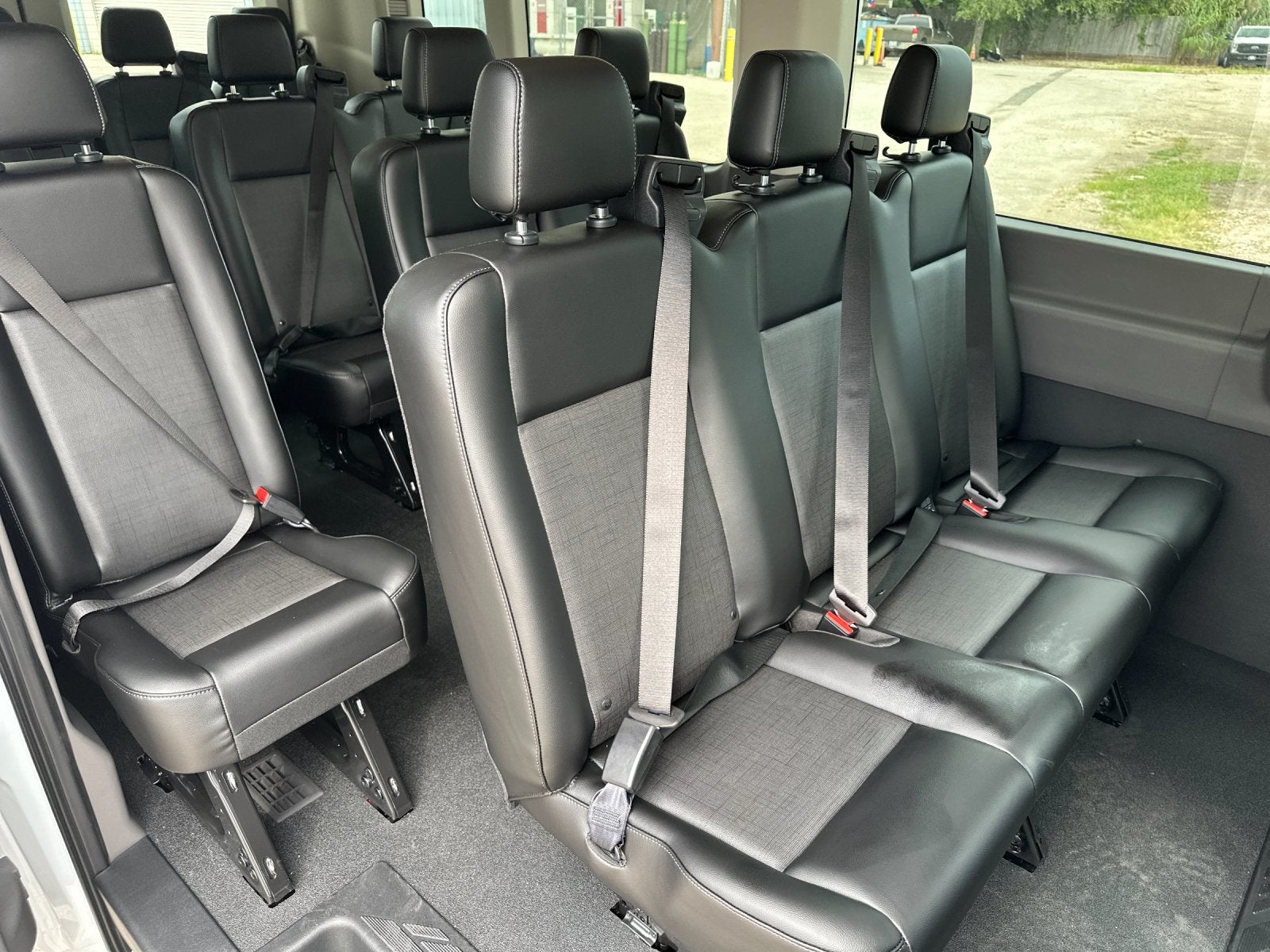 2027 Ford Transit-350 XL