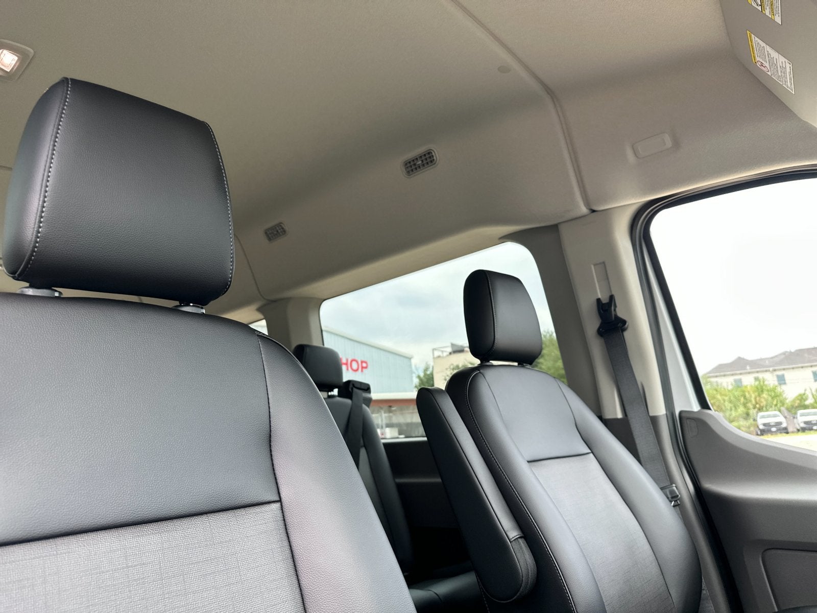 2027 Ford Transit-350 XL