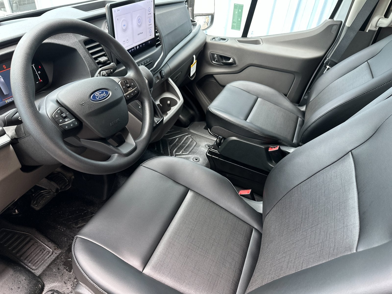2026 Ford Transit-350 XL