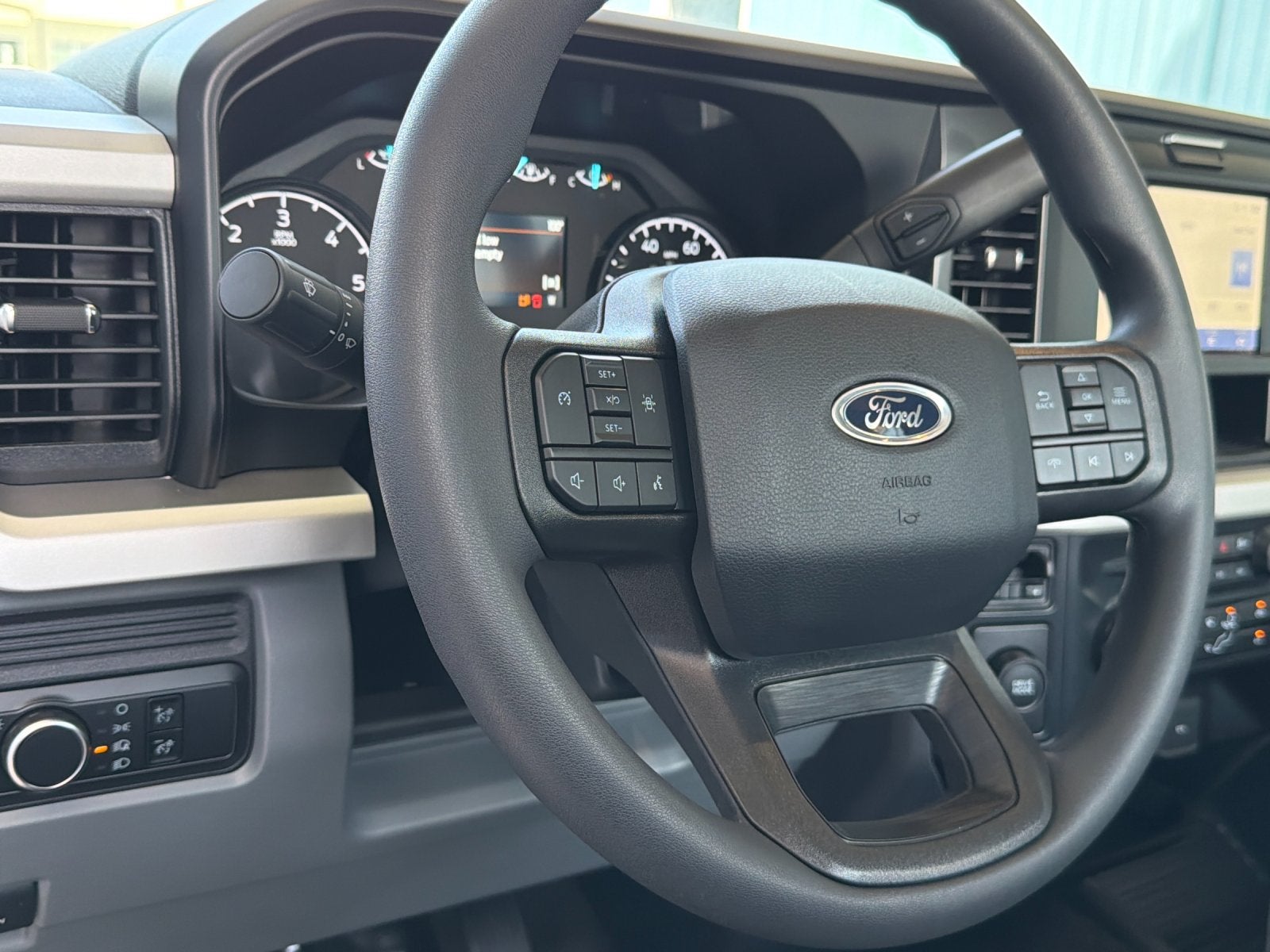 2026 Ford F-600SD XL