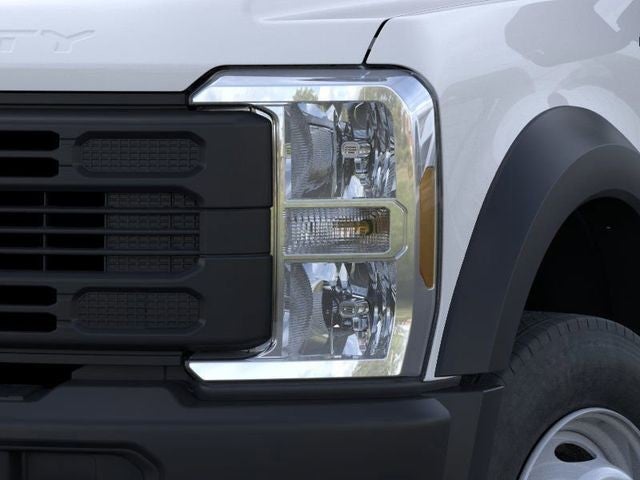 2025 Ford F-600SD XL