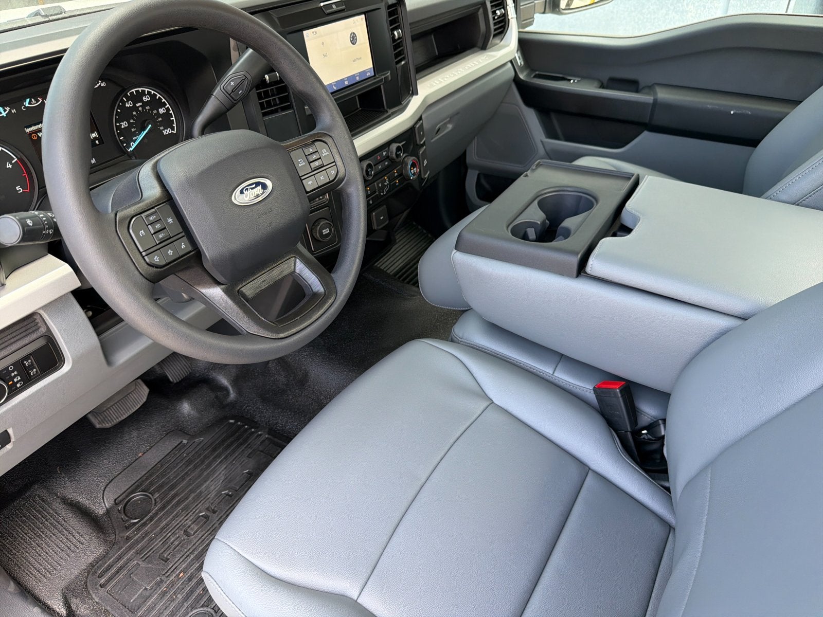 2026 Ford F-600SD XL