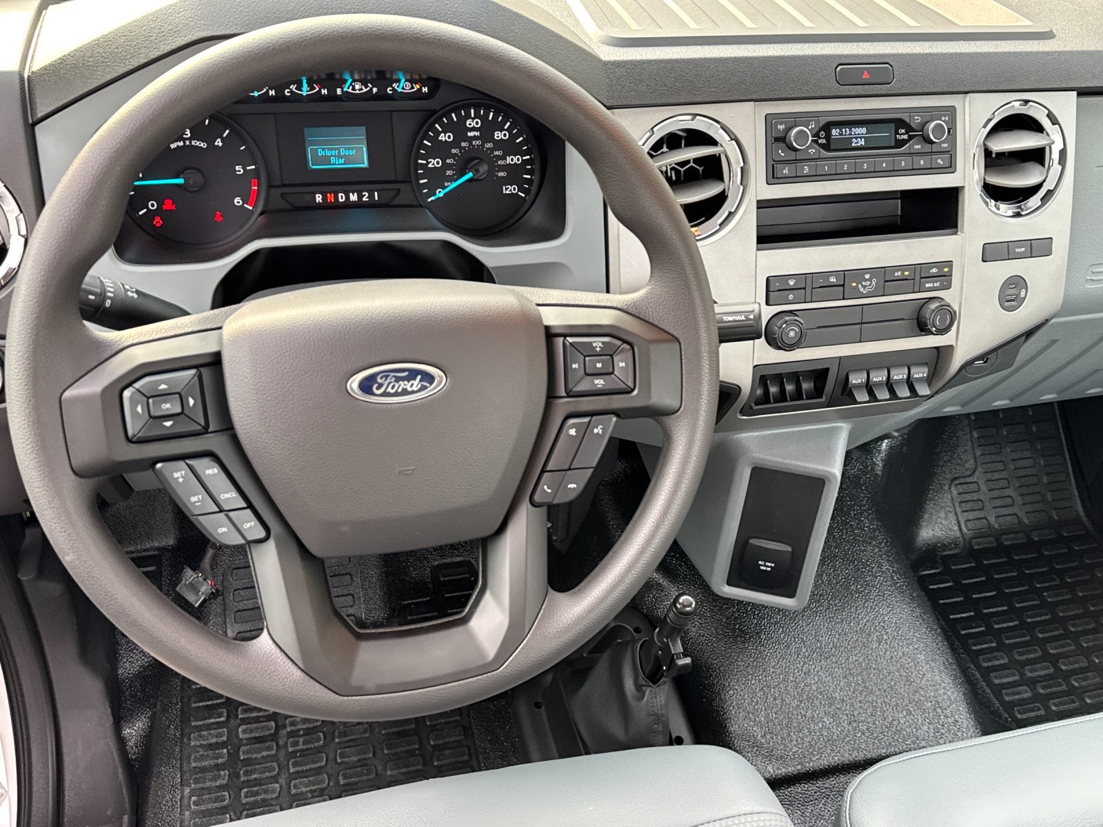 2027 Ford F-750SD Base
