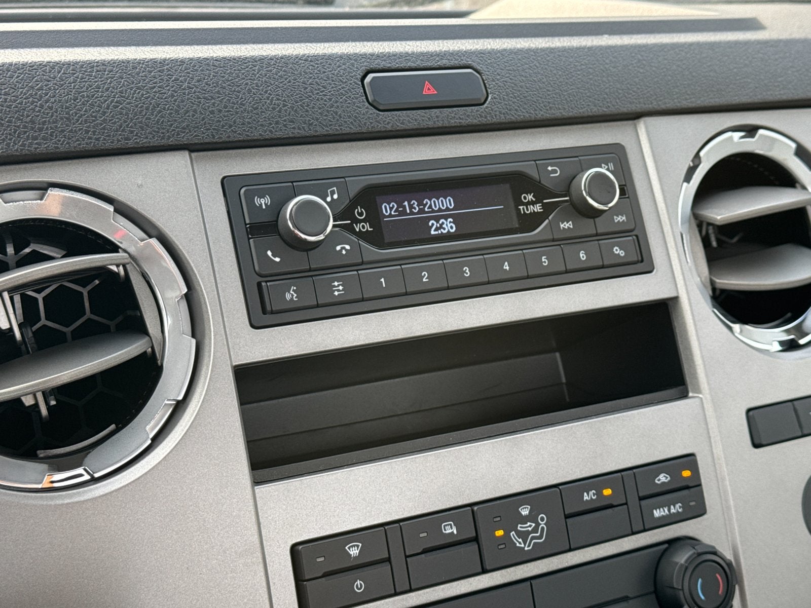 2027 Ford F-750SD Base
