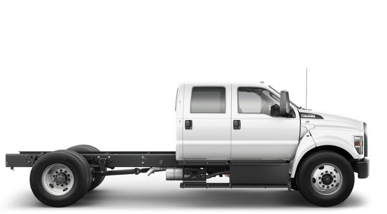2027 Ford F-750SD Base