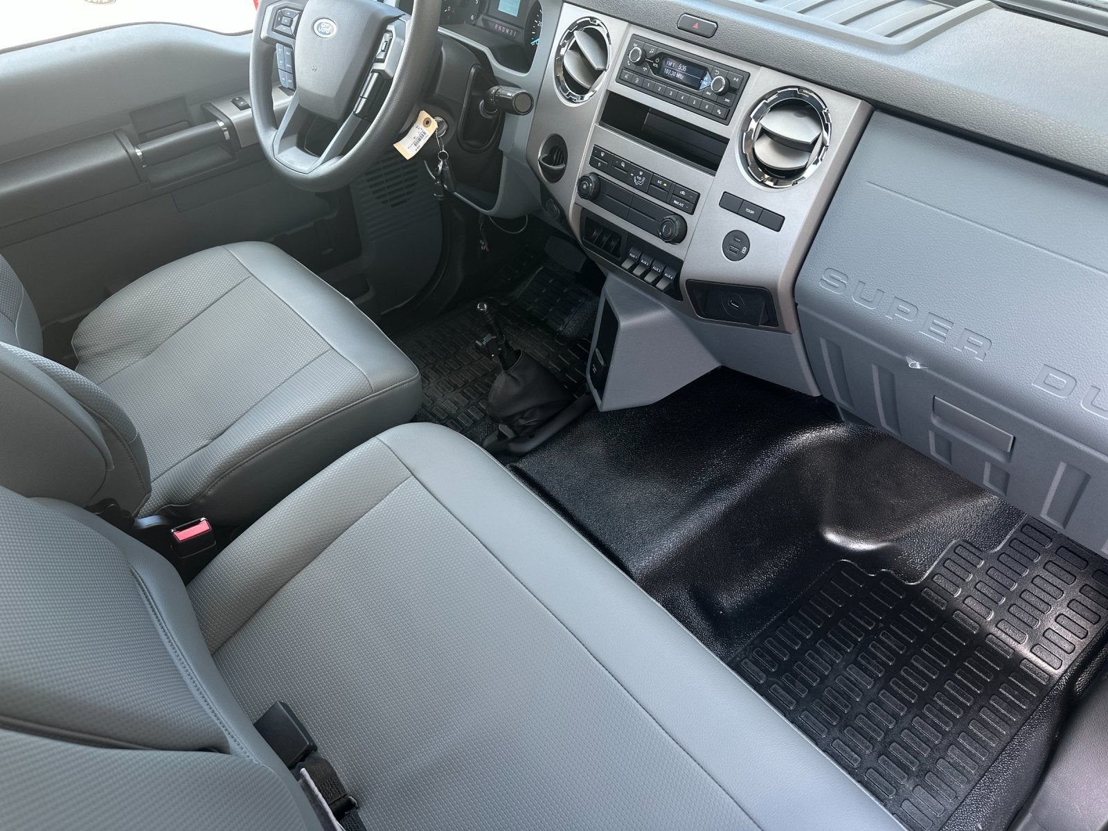 2027 Ford F-750SD Base