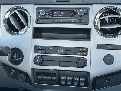 2027 Ford F-750SD Base