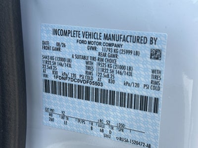2027 Ford F-750SD Base