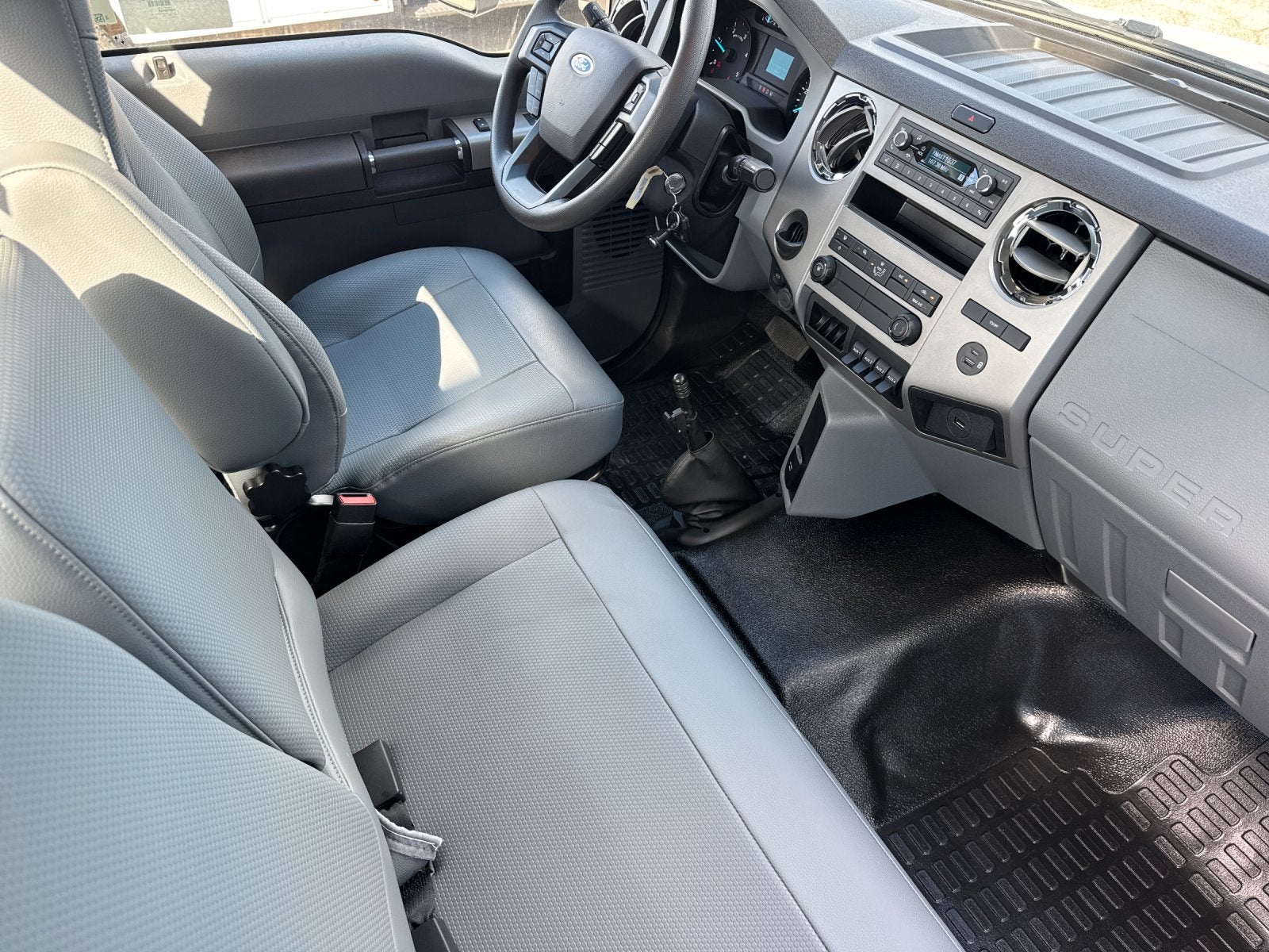 2027 Ford F-750SD Base