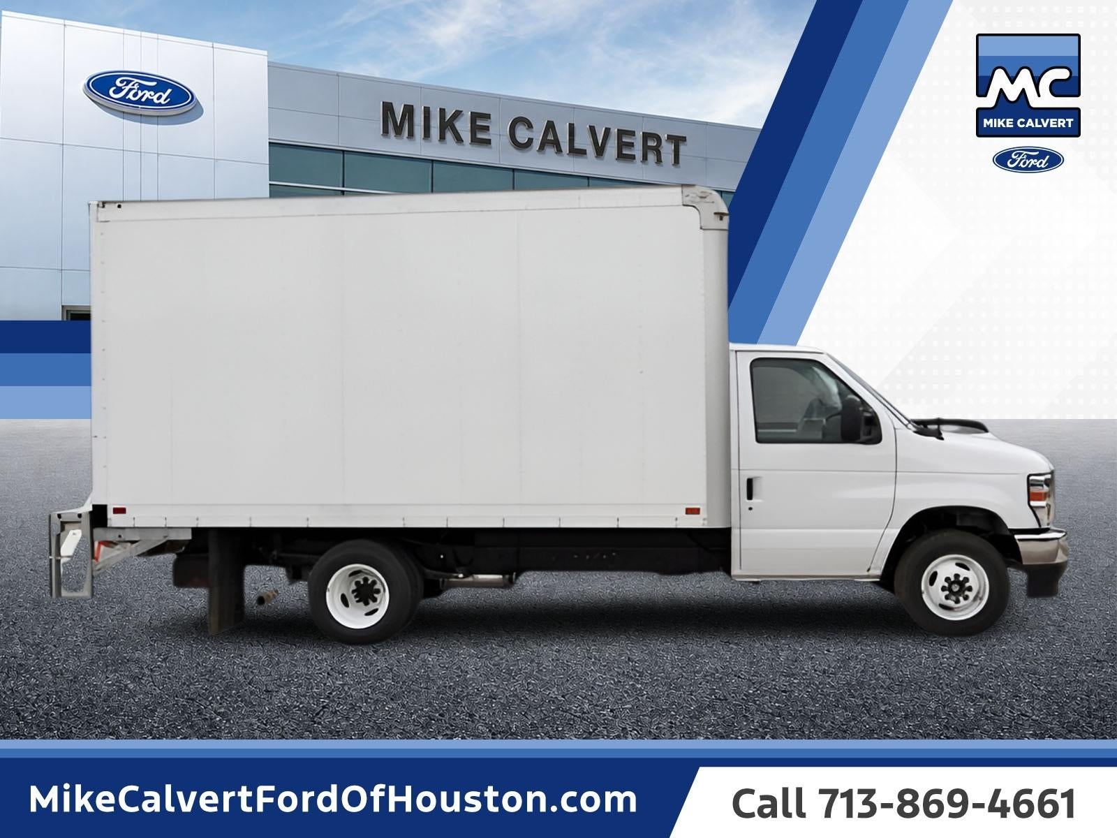 2027 Ford E-350SD Base Cutaway