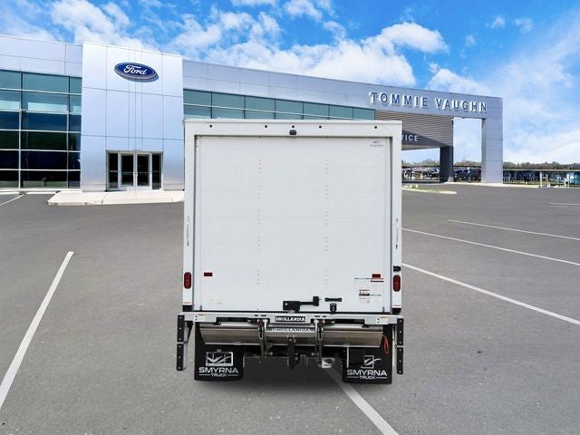 2027 Ford E-350SD Base Cutaway