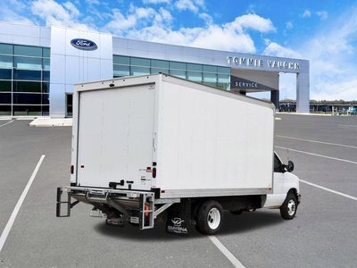 2027 Ford E-350SD Base Cutaway