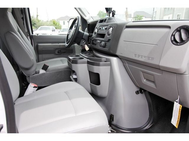 2027 Ford E-350SD Base Cutaway
