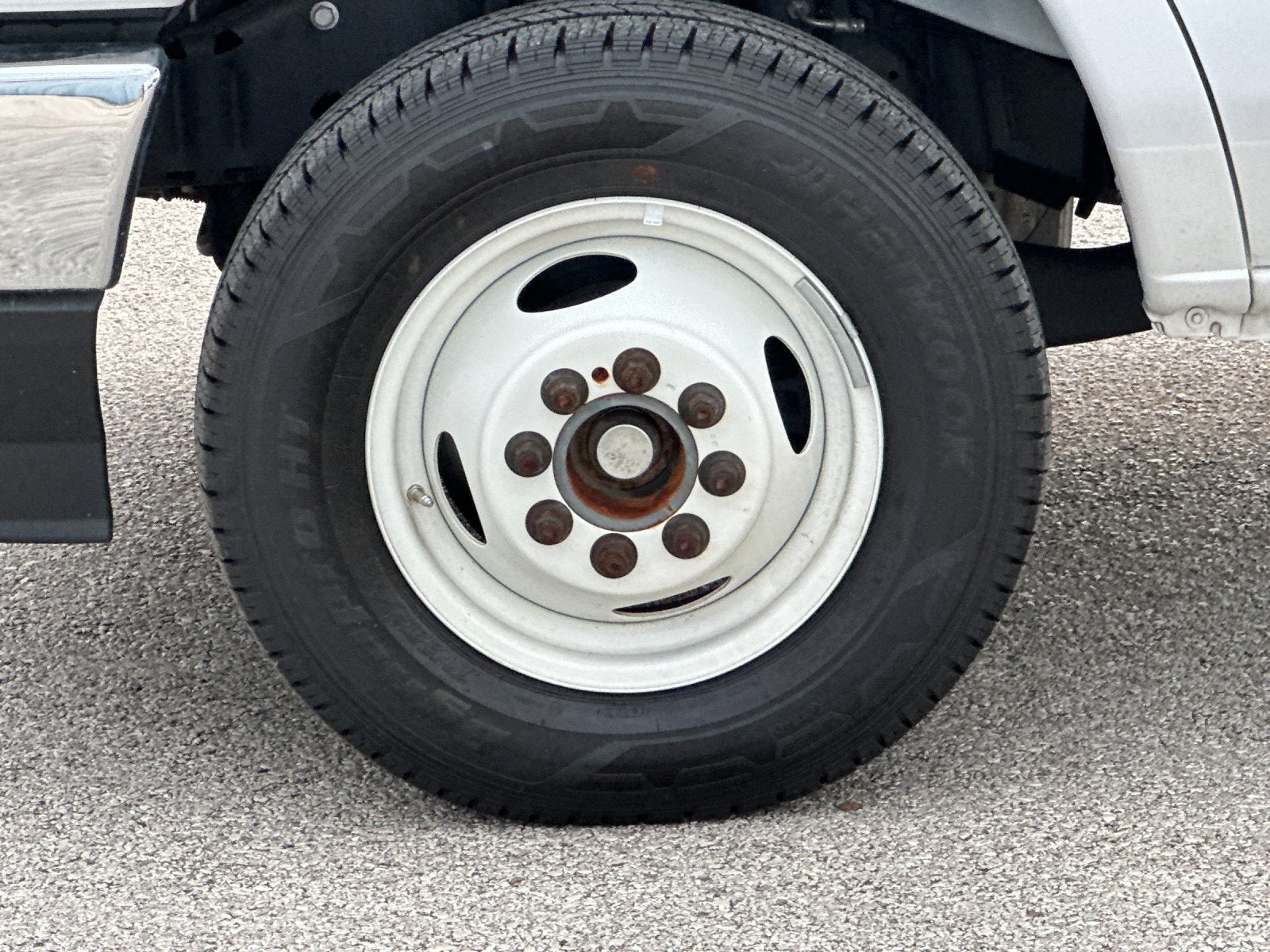 2025 Ford E-450SD Base