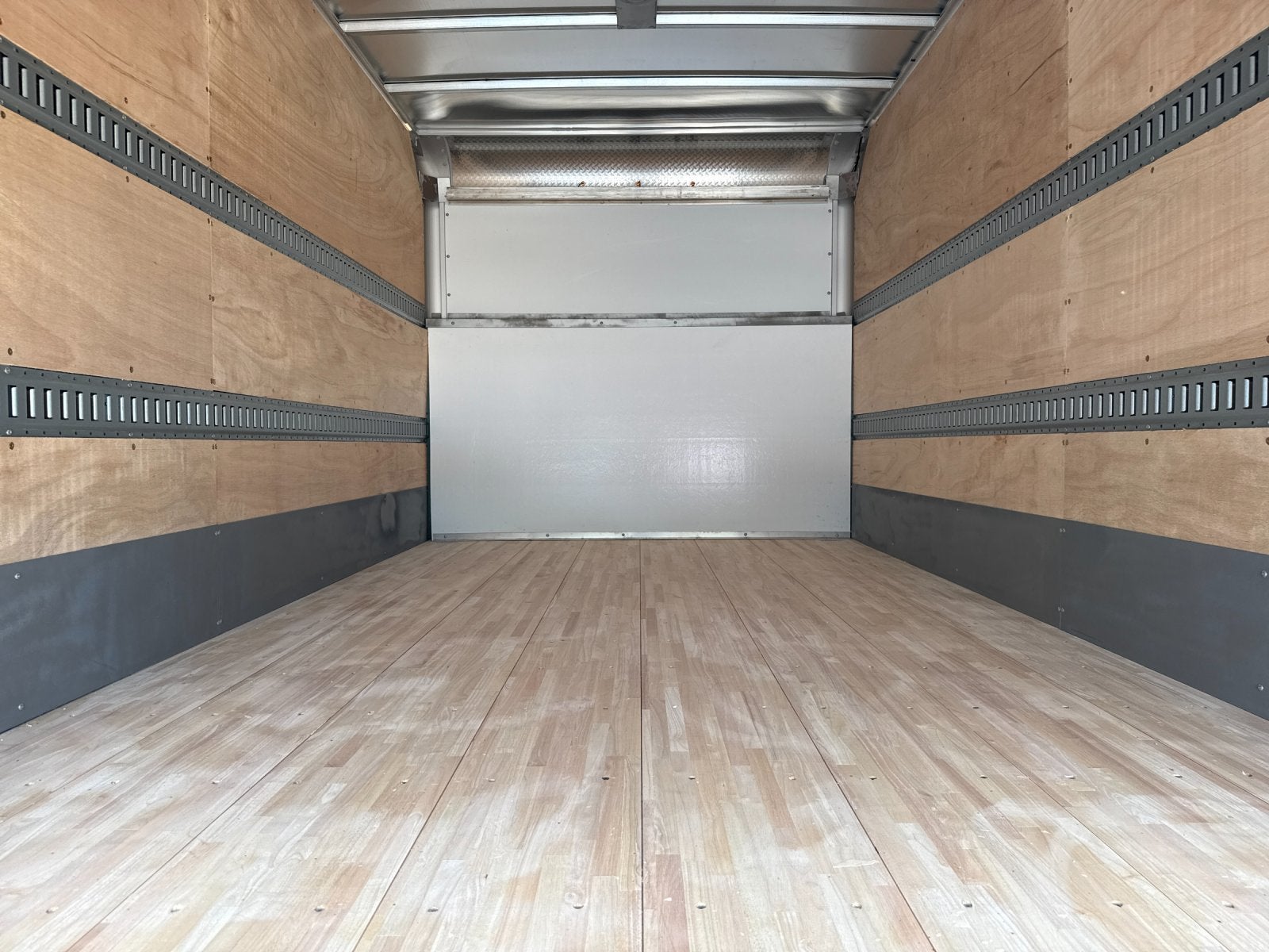2027 Ford E-450SD Base