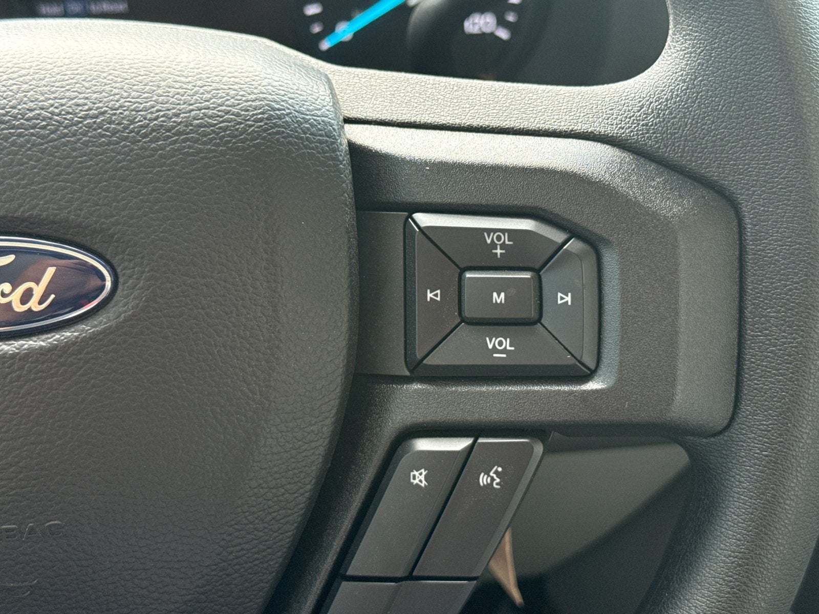 2027 Ford E-450SD Base