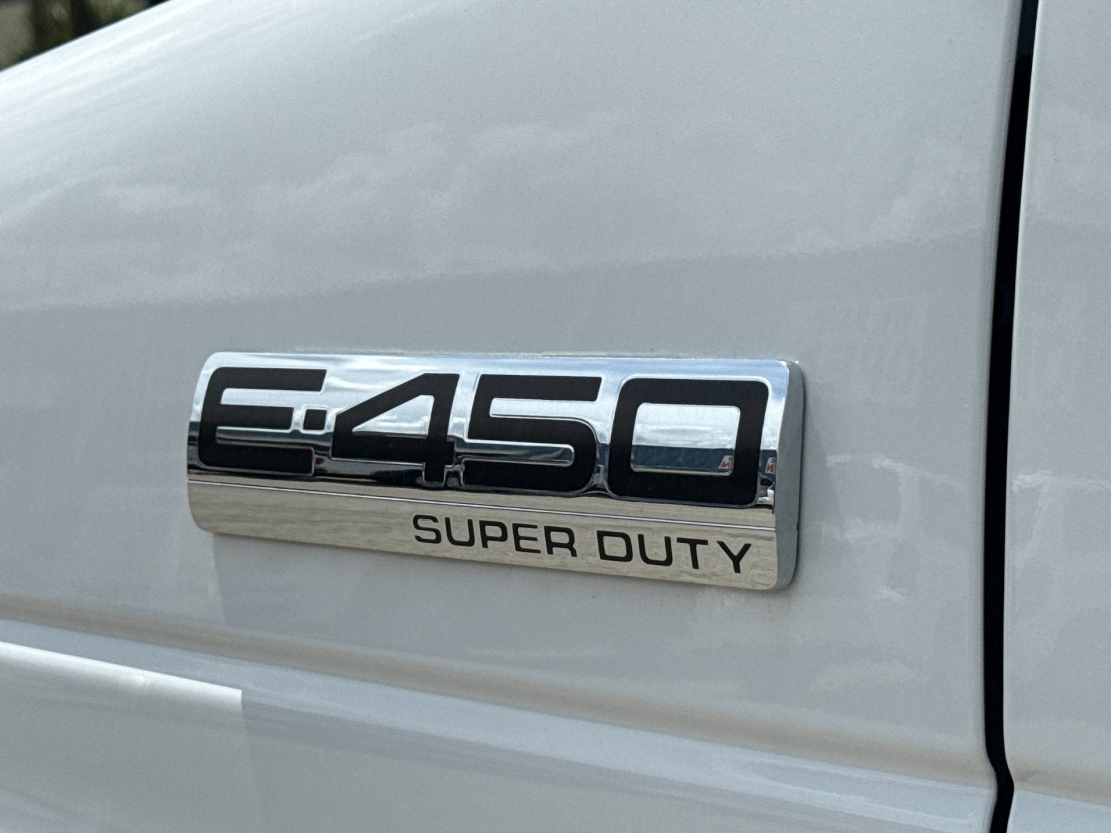 2027 Ford E-450SD Base