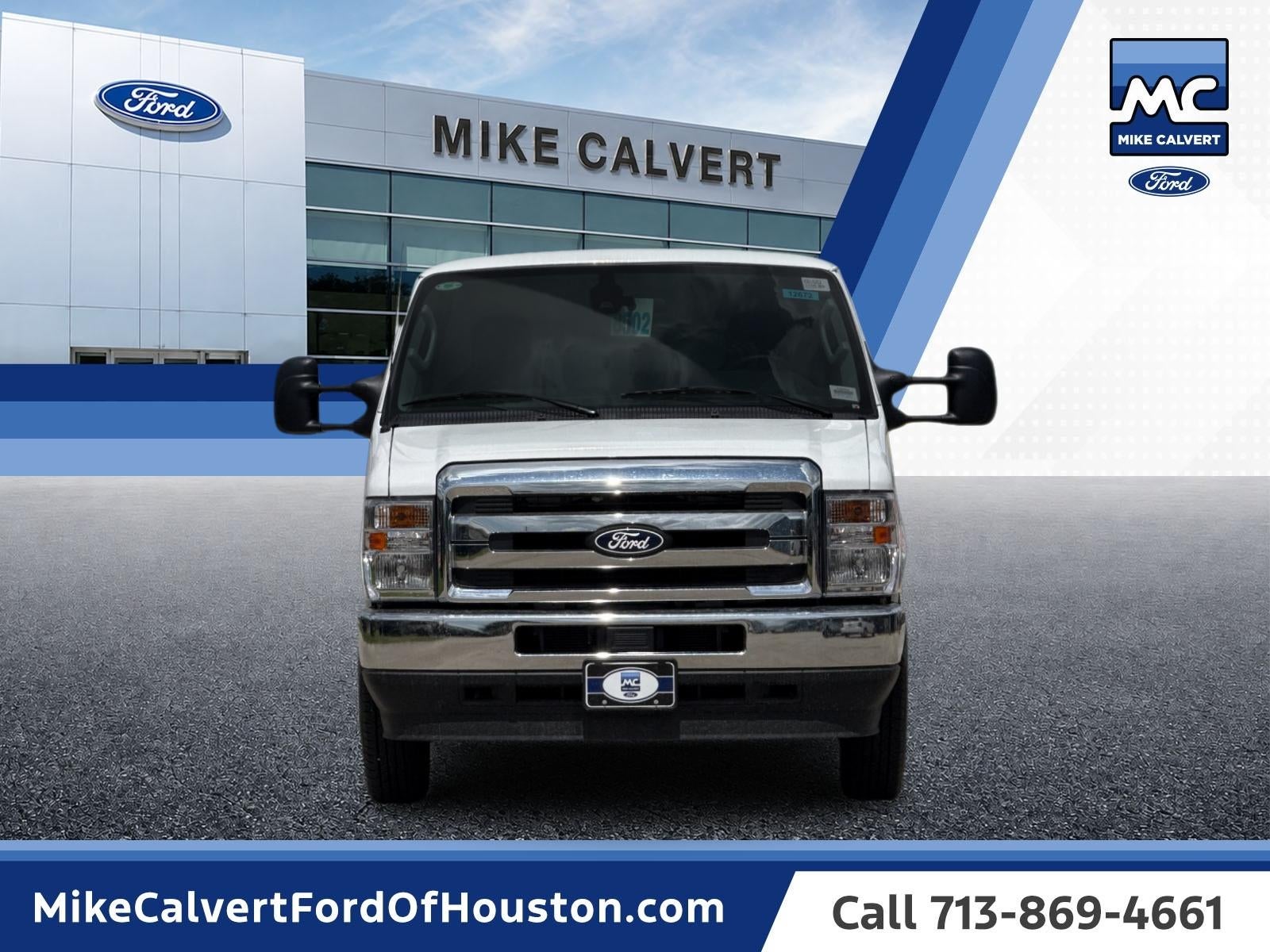 2027 Ford E-450SD Base