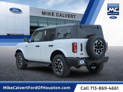 2026 Ford Bronco Outer Banks