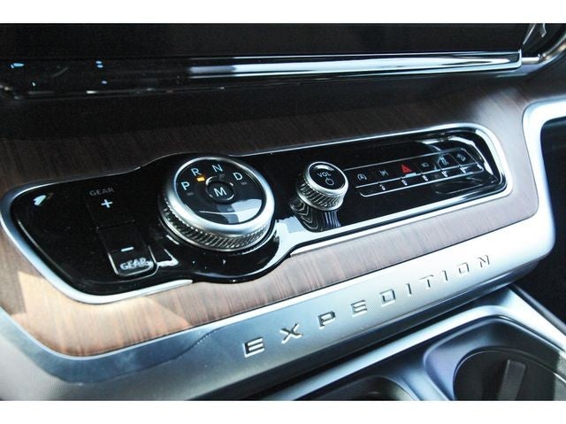 2027 Ford Expedition Max King Ranch