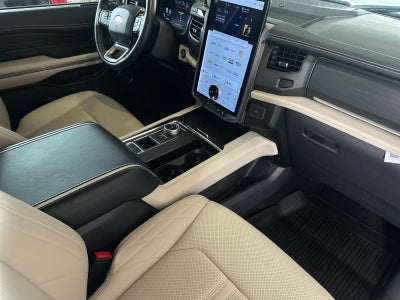 2024 Ford Expedition Platinum