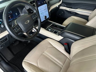2024 Ford Expedition Platinum