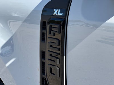 2027 Ford F-250SD XL