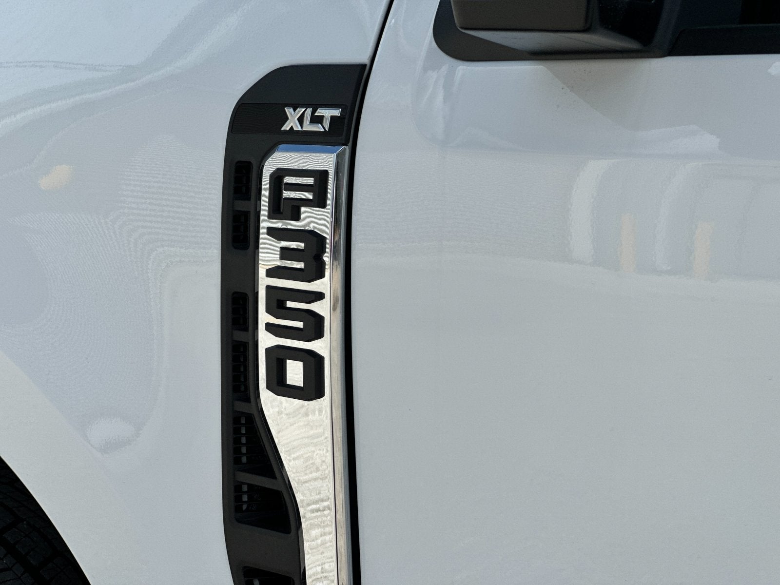 2026 Ford F-350SD XLT