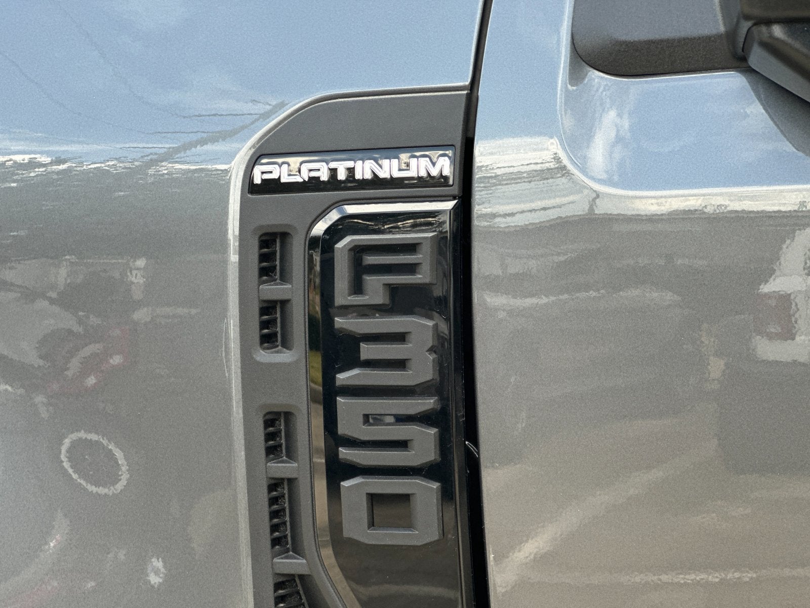 2026 Ford F-350SD Platinum