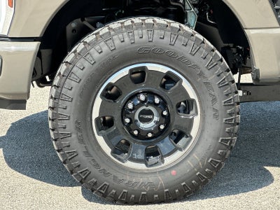 2027 Ford F-350SD Platinum