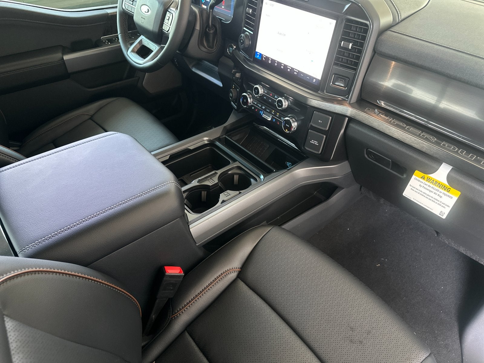 2026 Ford F-350SD Lariat