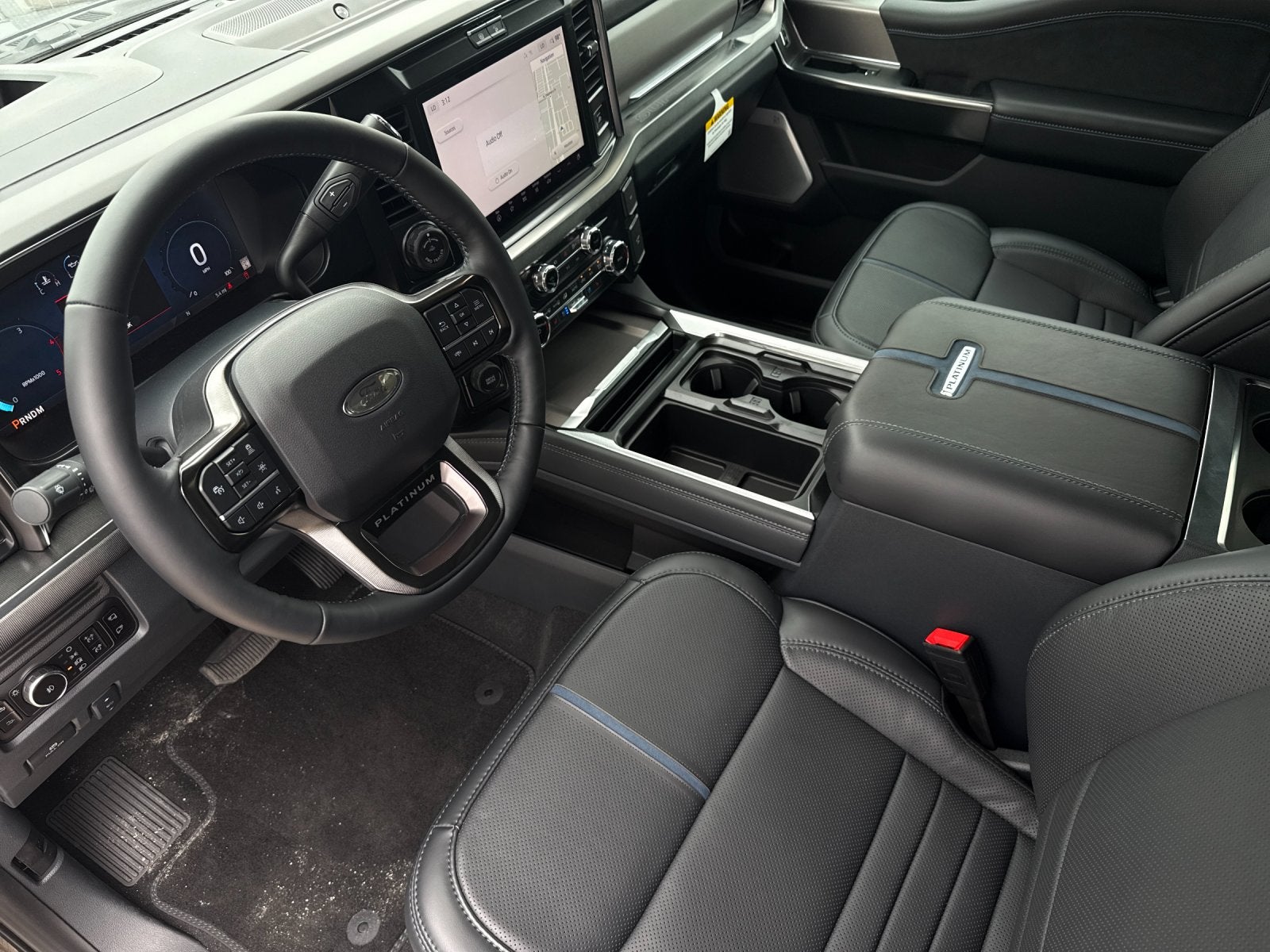 2026 Ford F-350SD Platinum DRW