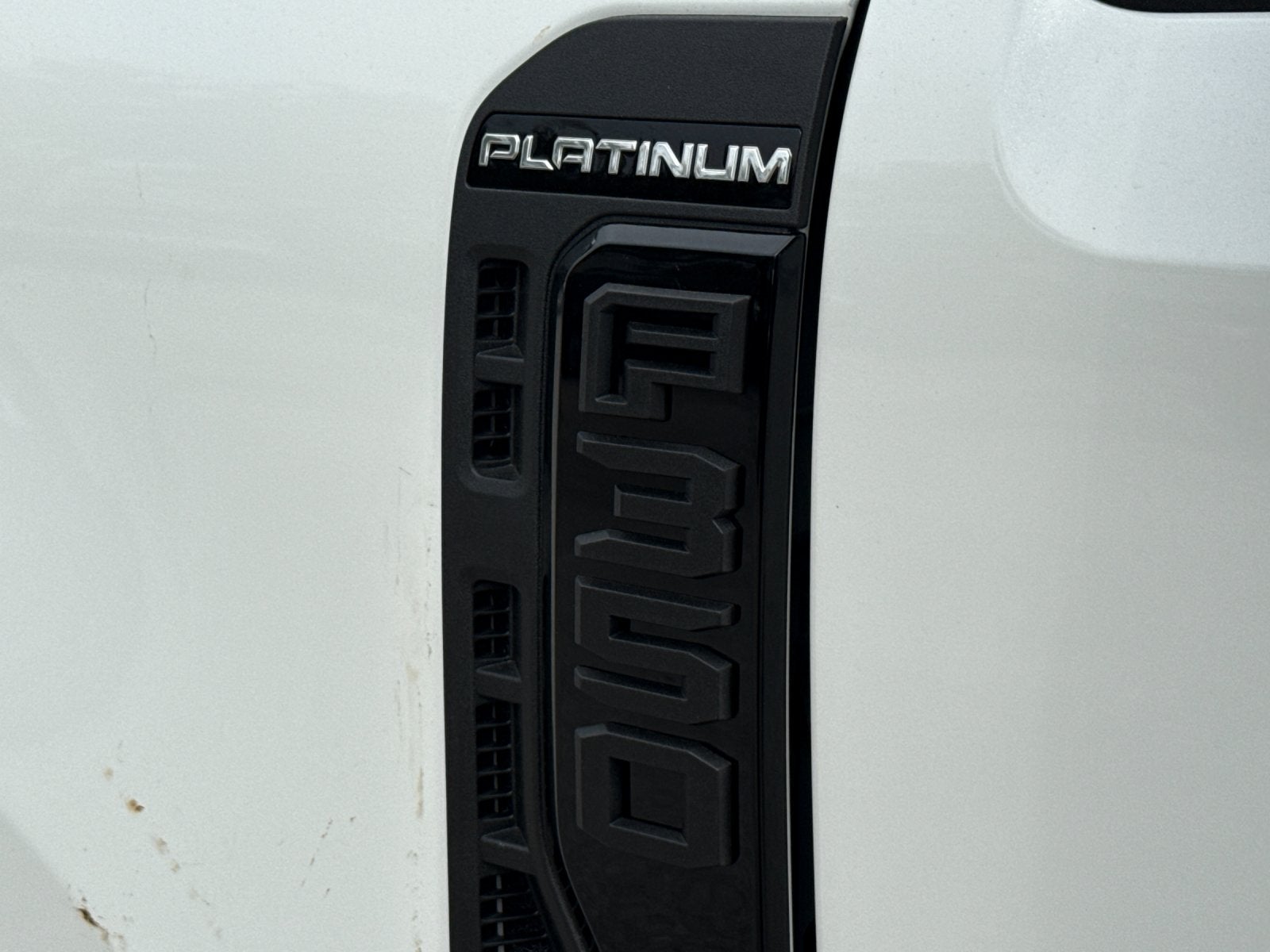 2026 Ford F-350SD Platinum DRW