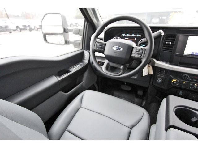 2025 Ford F-350SD XL