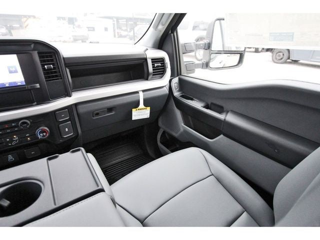 2025 Ford F-350SD XL