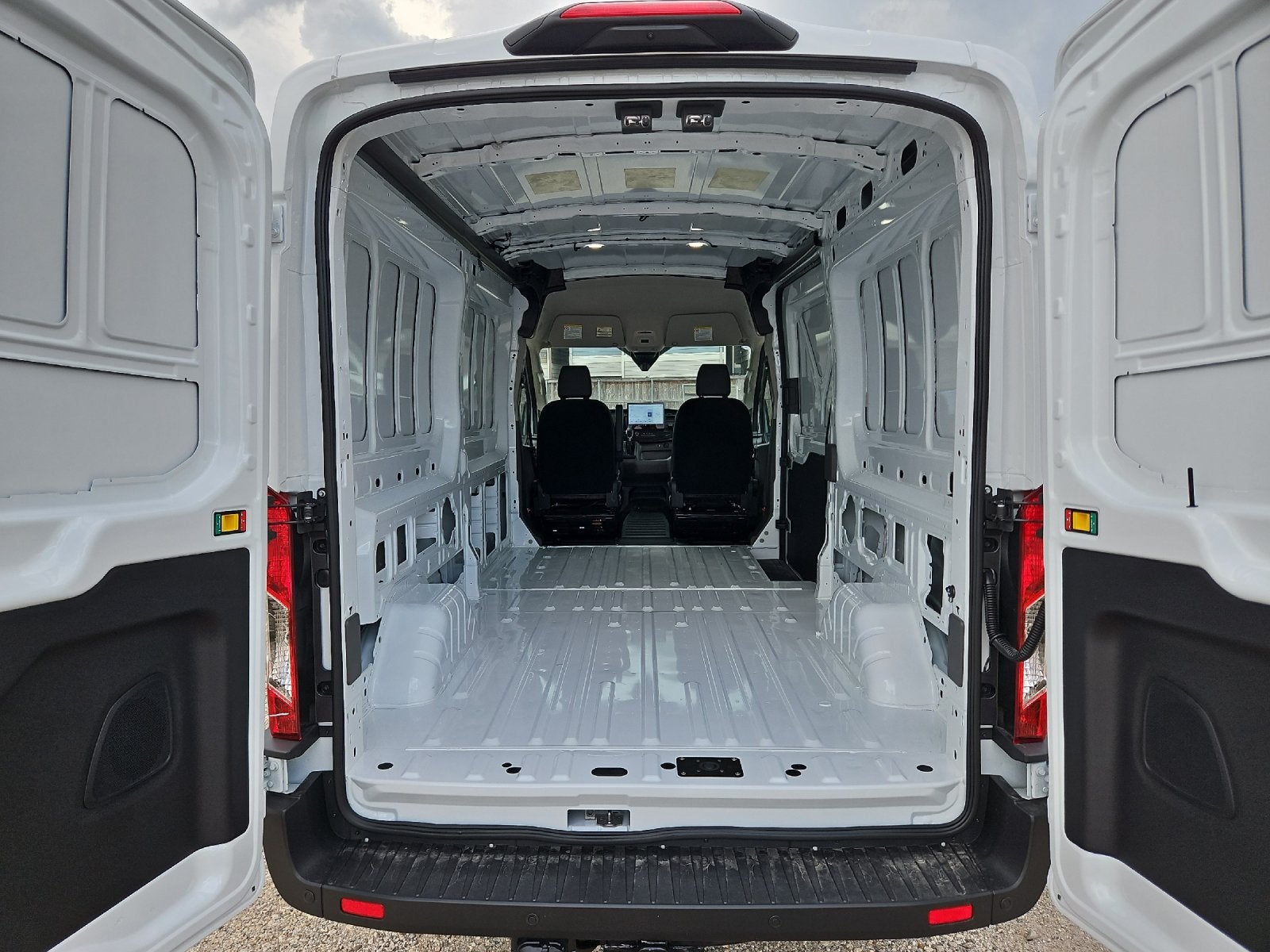 2026 Ford Transit-250 Base
