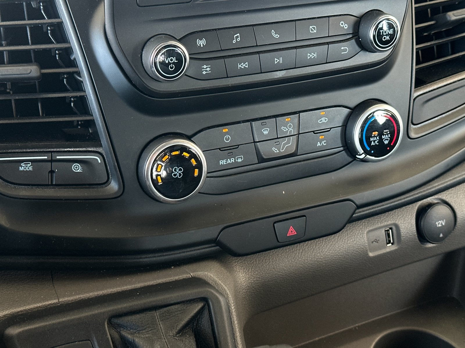2025 Ford Transit-250 Base