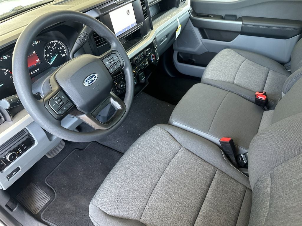 2025 Ford F-350SD XL