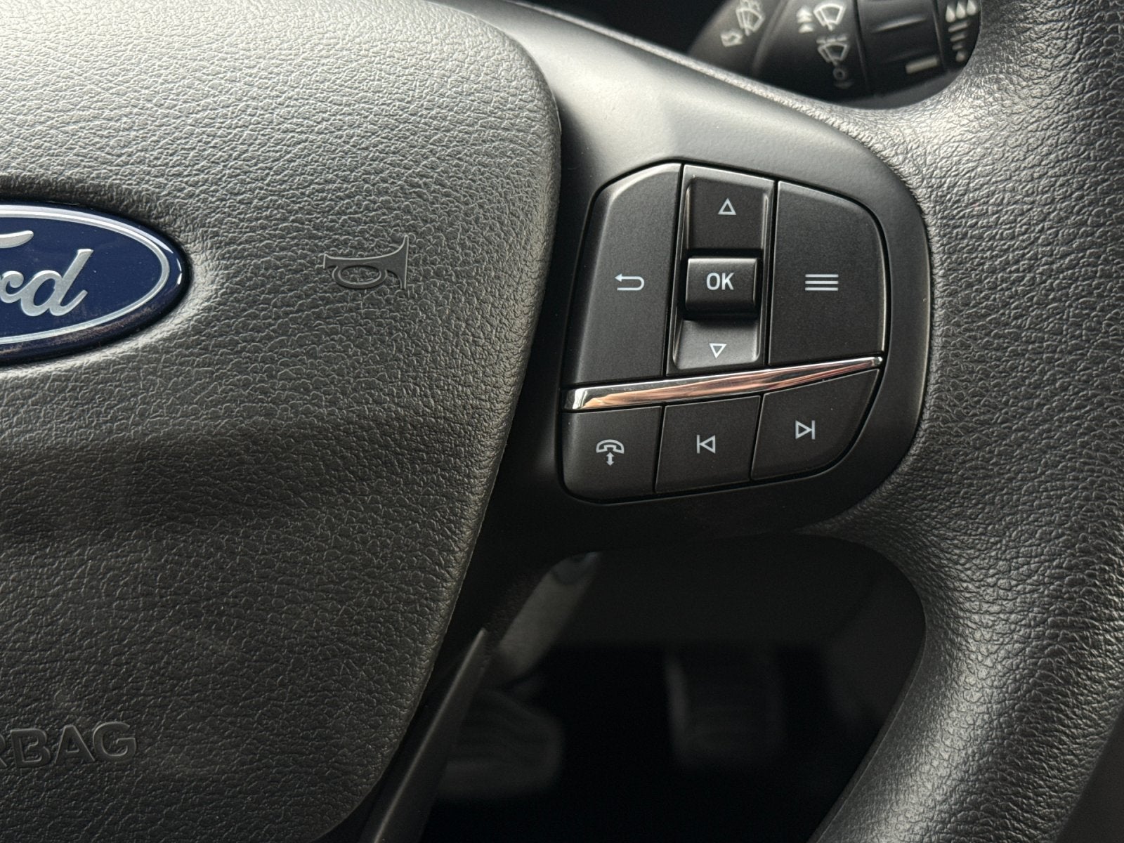 2027 Ford Transit-350 Base