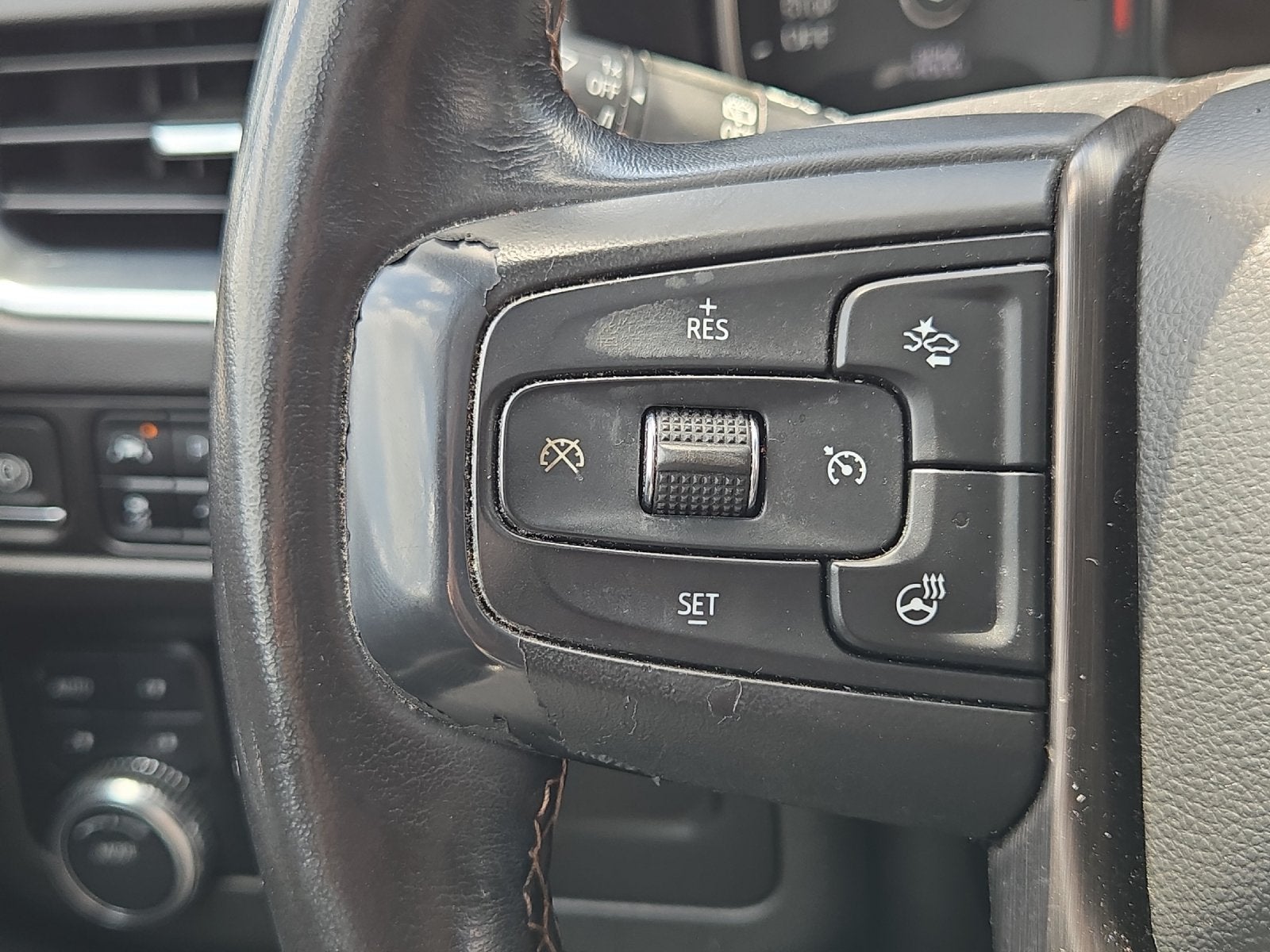 2021 GMC Yukon AT4