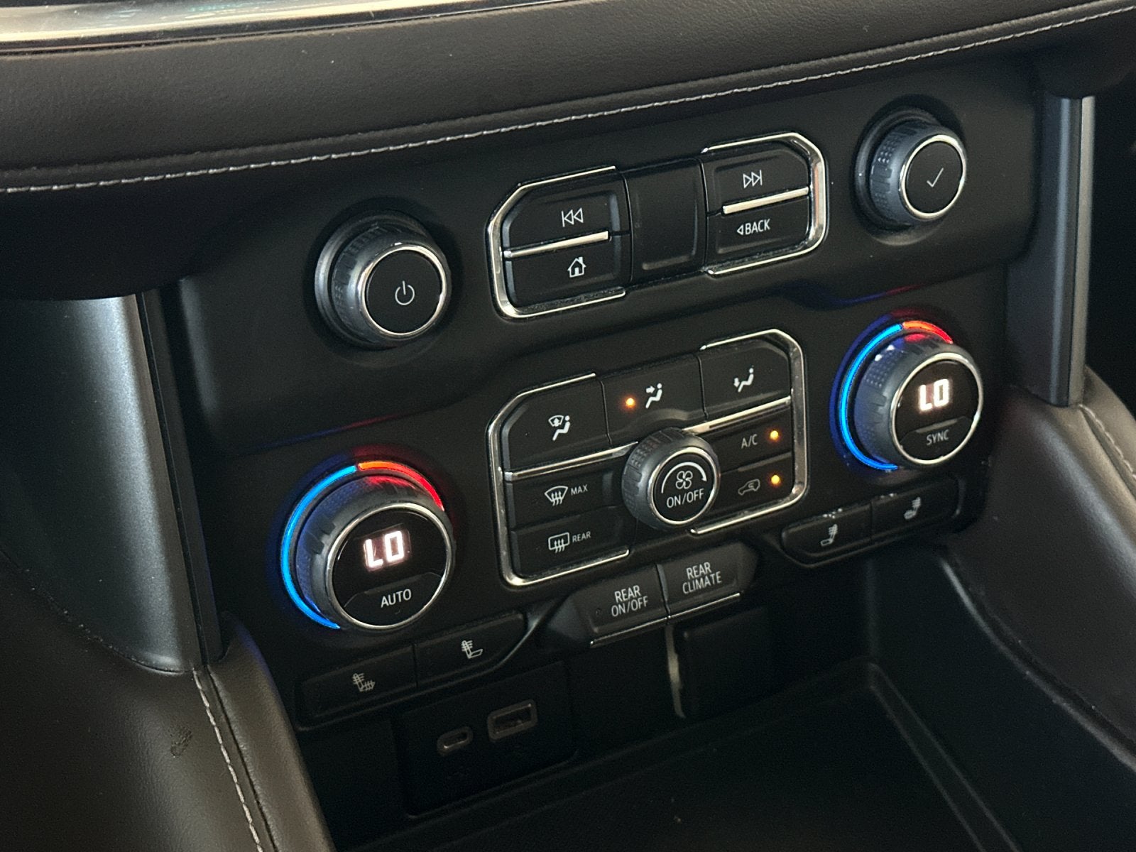 2022 Chevrolet Suburban Z71
