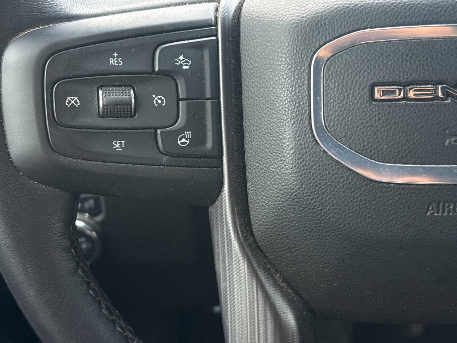 2025 GMC Sierra 3500HD Denali Ultimate