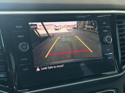 2022 Volkswagen Atlas Cross Sport 2.0T SE w/Technology