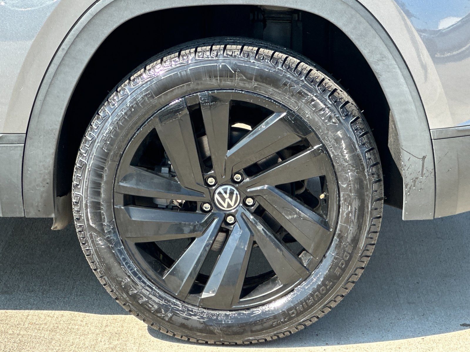 2022 Volkswagen Atlas Cross Sport 2.0T SE w/Technology