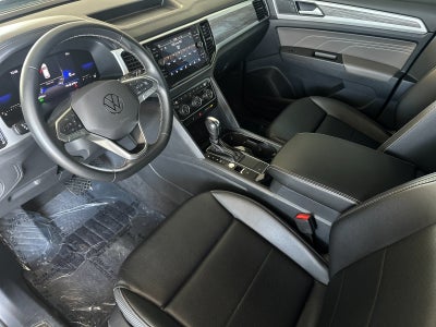 2022 Volkswagen Atlas Cross Sport 2.0T SE w/Technology