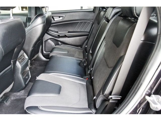2022 Ford Edge ST