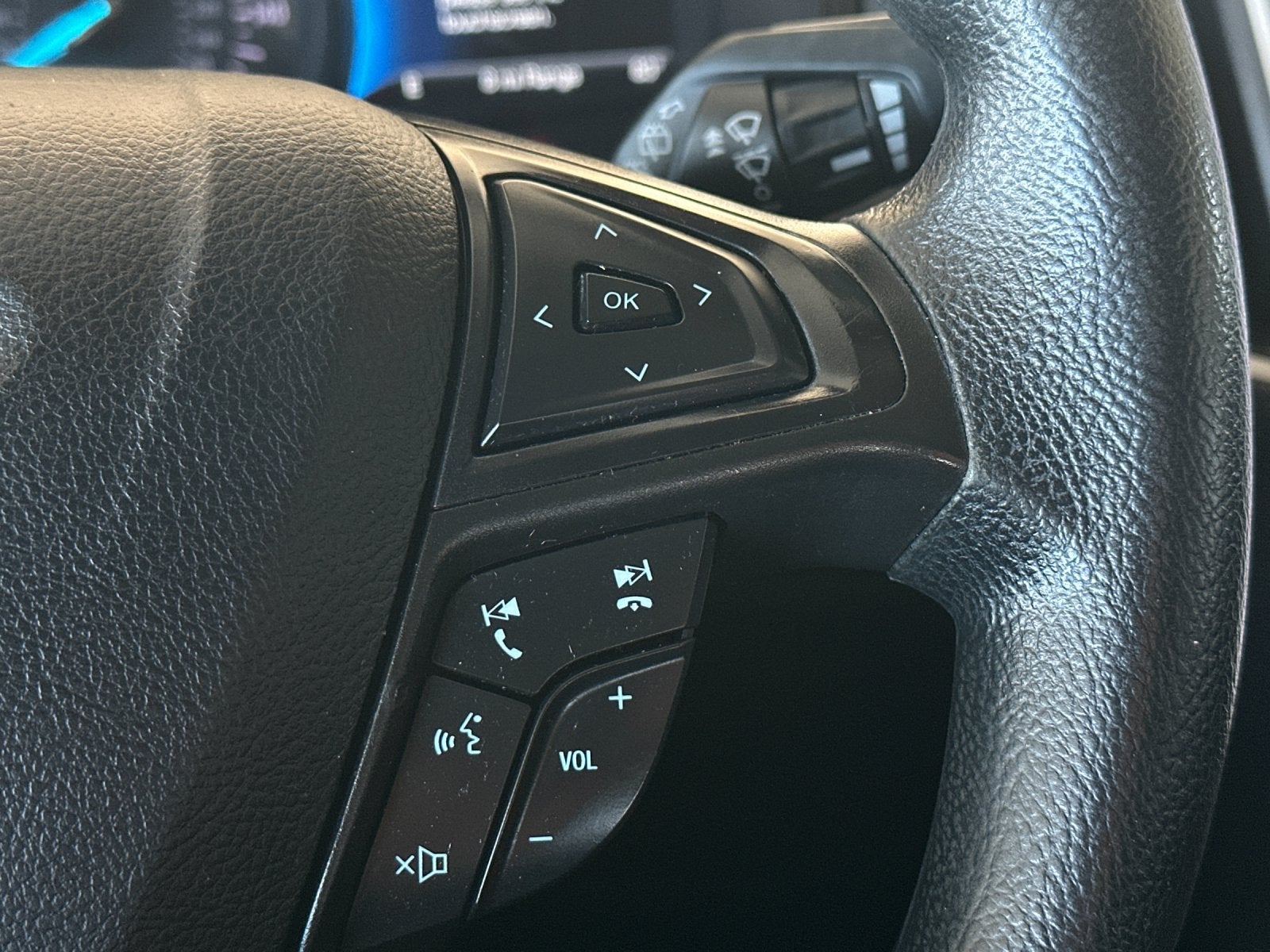 2024 Ford Edge SE