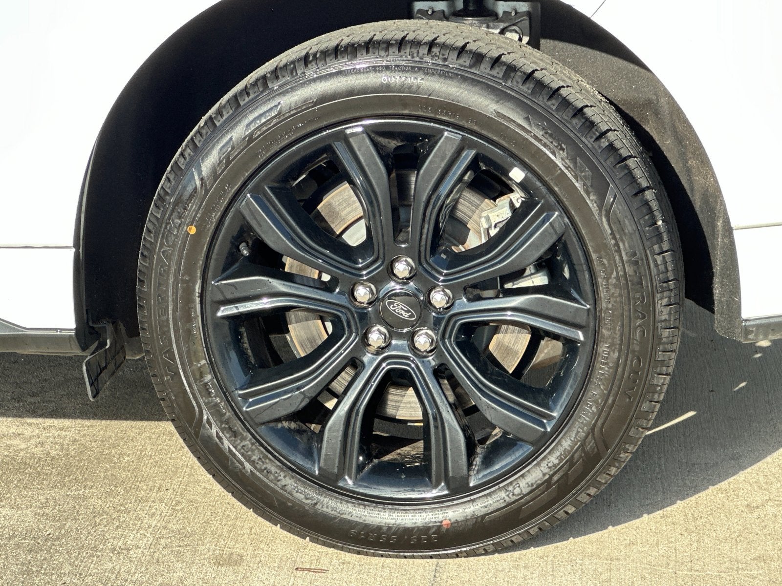 2024 Ford Edge SE