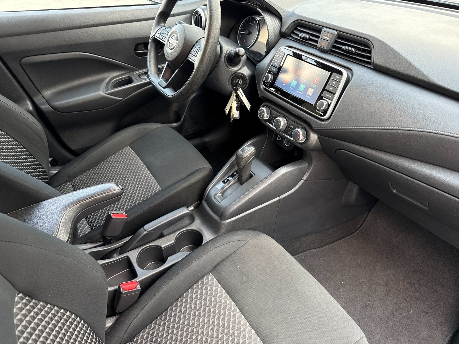 2024 Nissan Versa 1.6 S