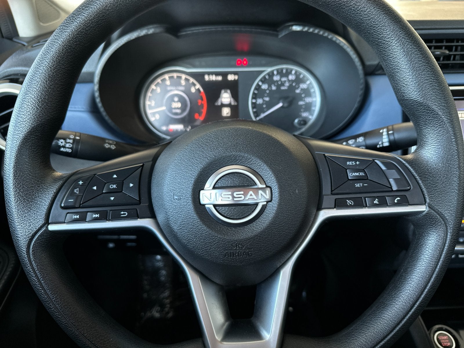 2023 Nissan Versa 1.6 SV